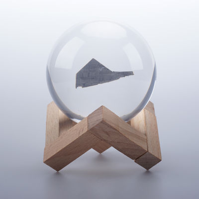 Artesanía de resina Regalo de meteorito Esfera espacial Regalo de 80 mm Esfera de cristal transparente