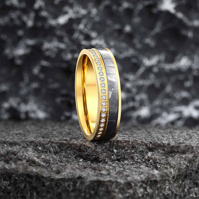 Circonio cúbico y anillo de banda de tungsteno de meteorito